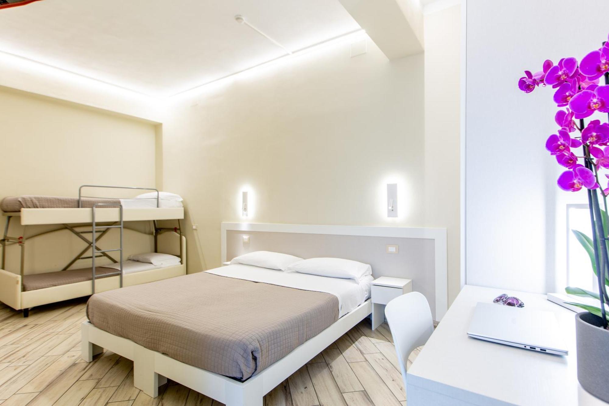 Hotel Lungomare Cervia Esterno foto