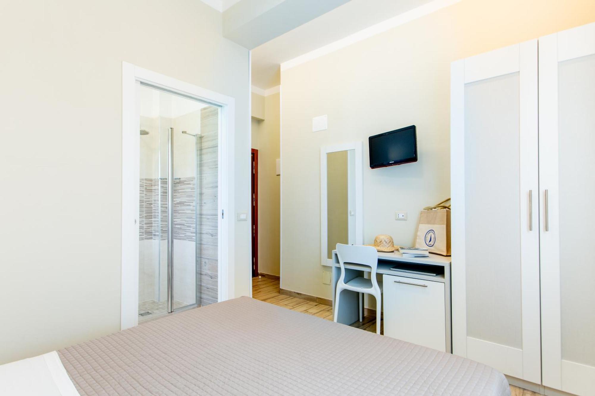 Hotel Lungomare Cervia Esterno foto
